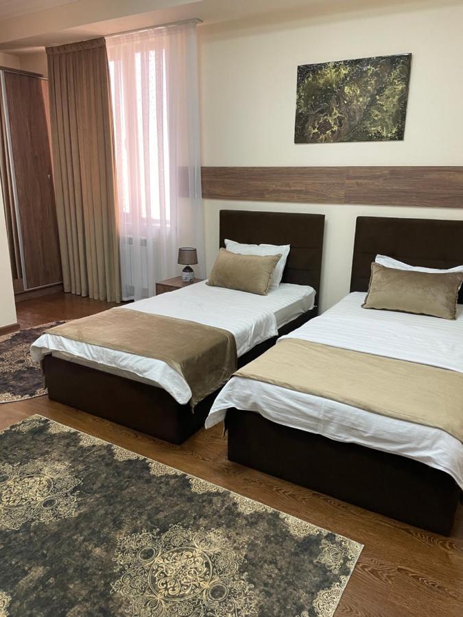 Meros Boutique Hotel Tashkent Esterno foto