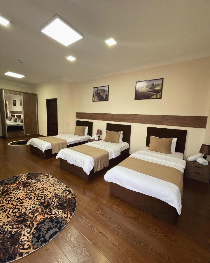 Meros Boutique Hotel Tashkent Esterno foto