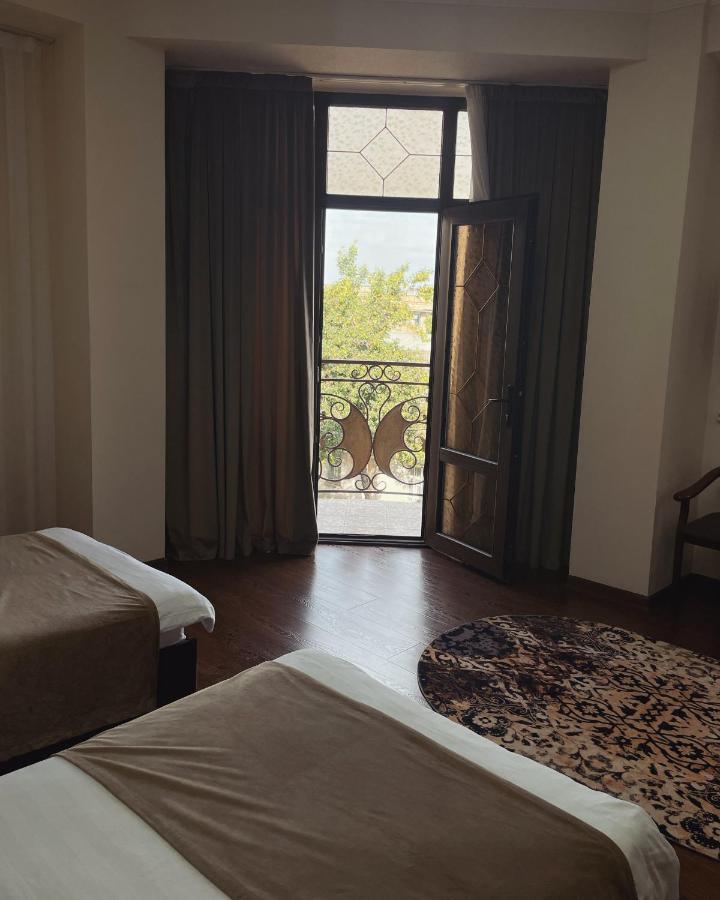 Meros Boutique Hotel Tashkent Esterno foto